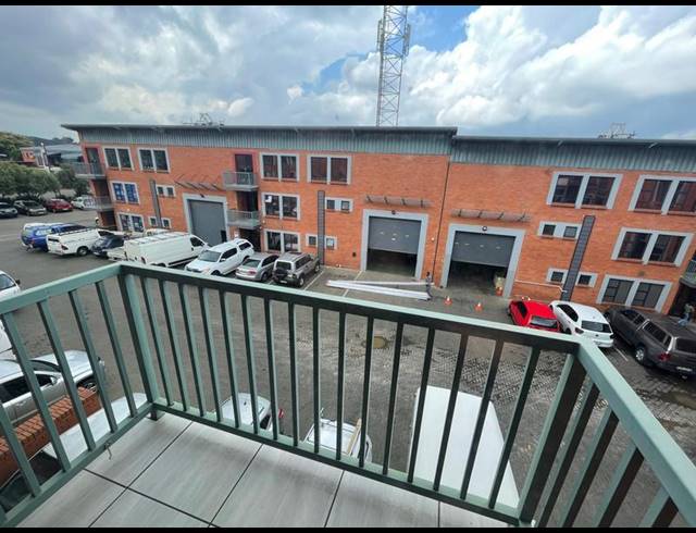 INDUSTRIAL PROPERTY TO RENT IN HENNOPSPARK